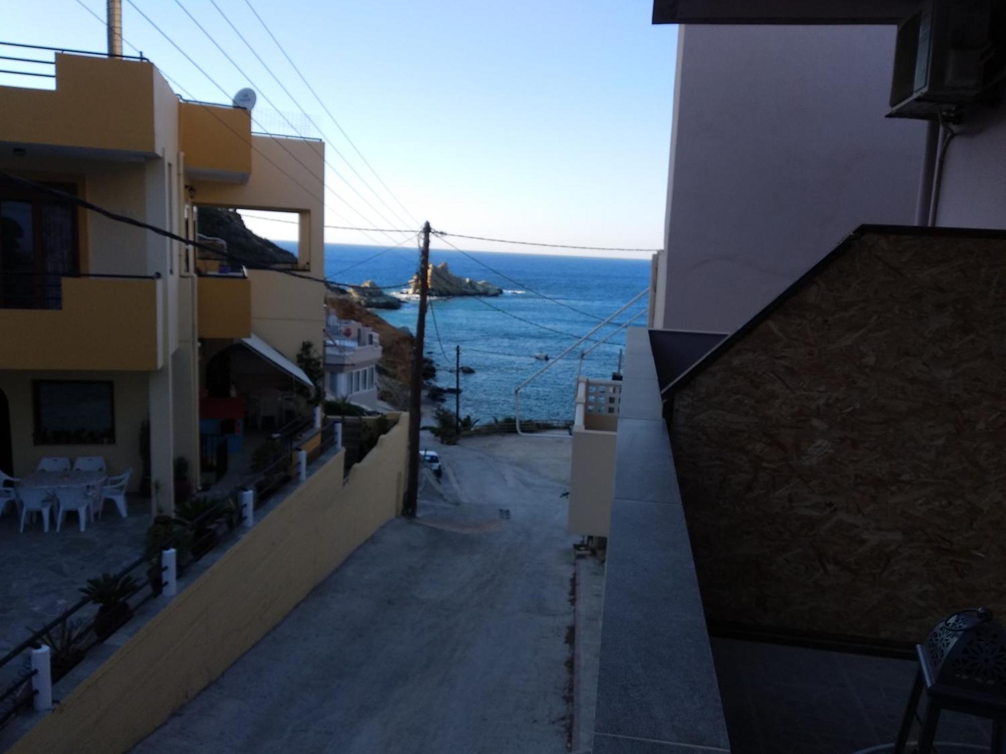 Mades Magic Place Agia Pelagia  Bagian luar foto