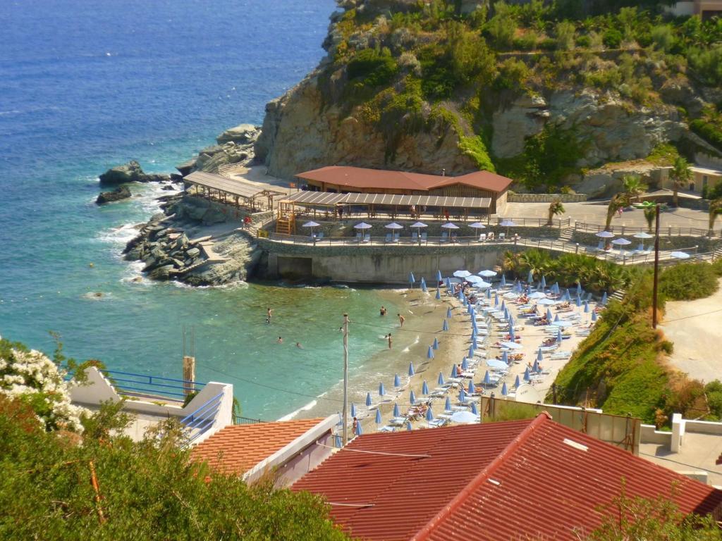 Mades Magic Place Agia Pelagia  Bagian luar foto