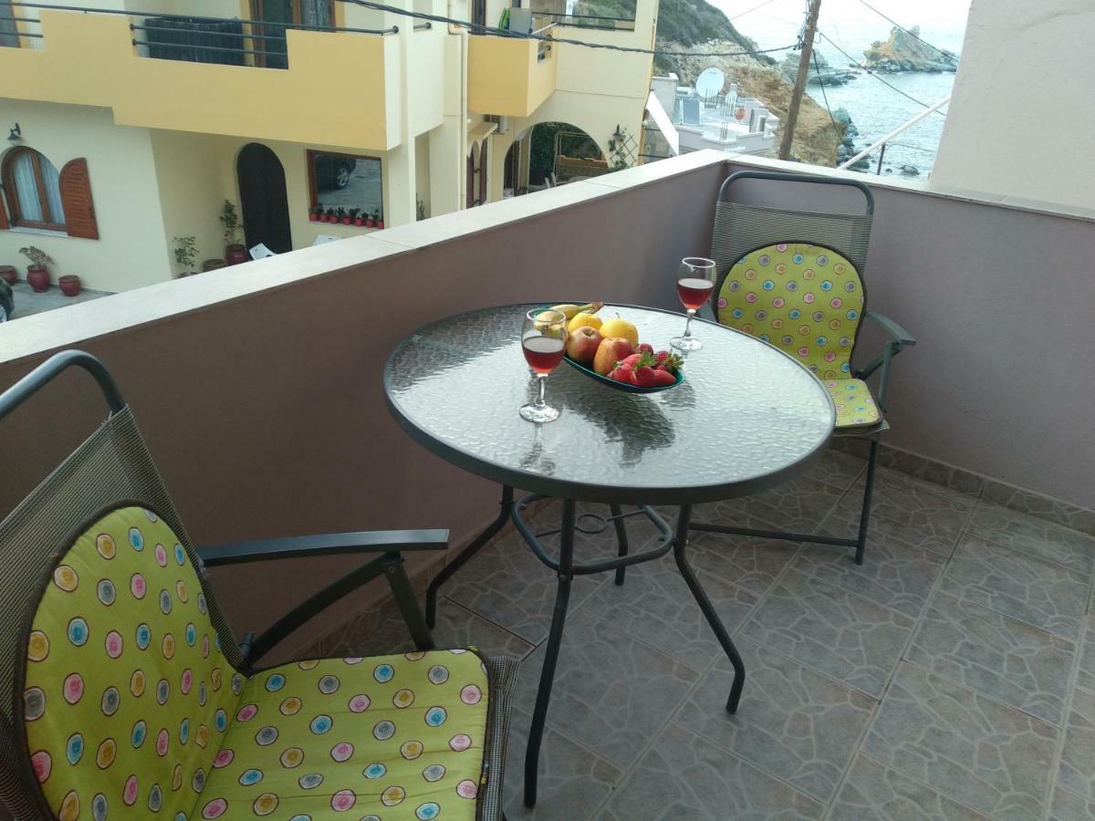 Mades Magic Place Agia Pelagia  Bagian luar foto