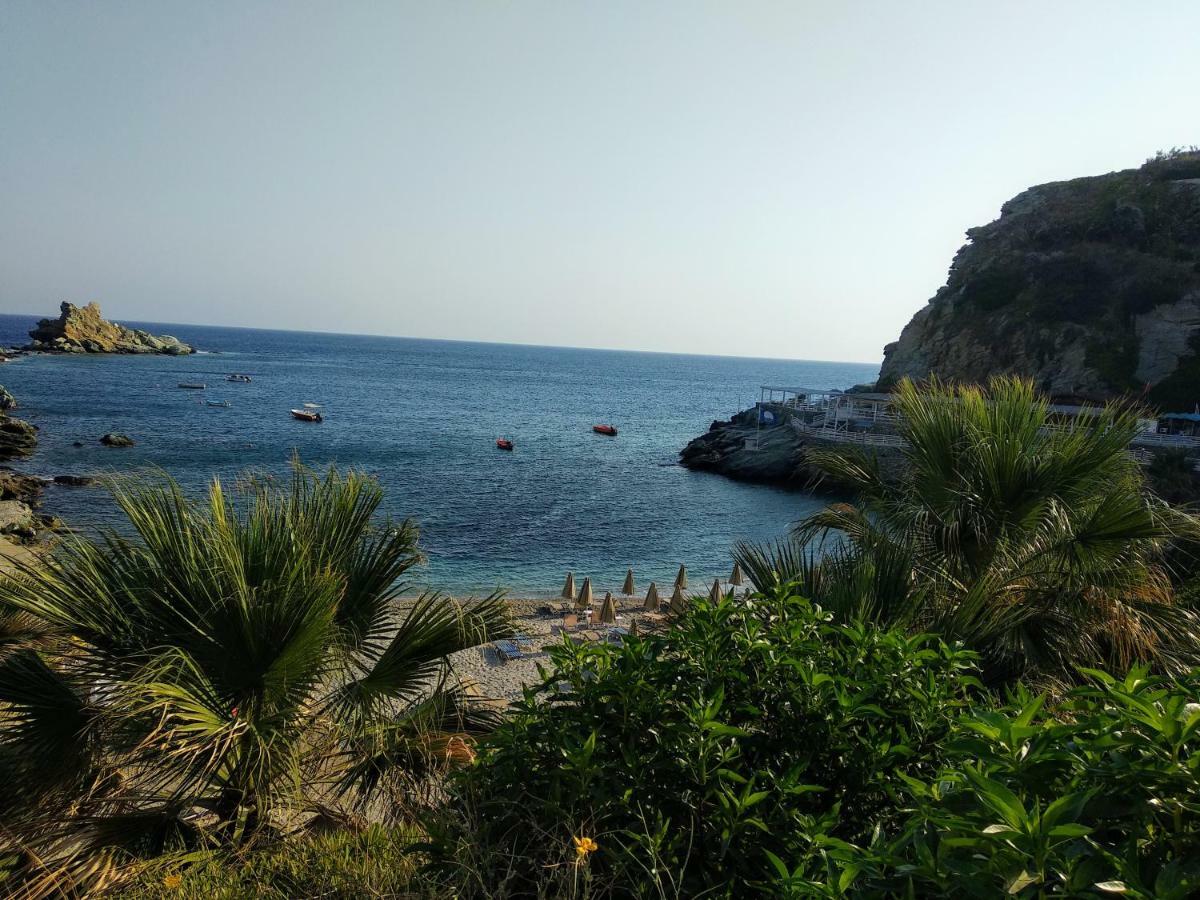 Mades Magic Place Agia Pelagia  Bagian luar foto